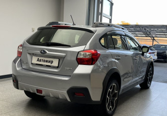 Подержанный автомобиль Subaru Impreza Hatchback 2012 года (4 фото)