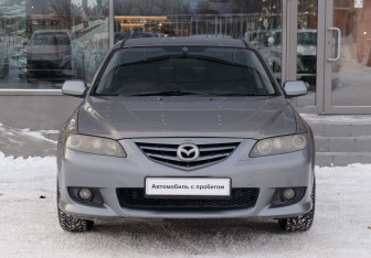 Подержанный автомобиль Mazda Atenza Sedan 2002 года (2 фото)
