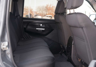 Подержанный автомобиль УАЗ Patriot 2020 года (17 фото)