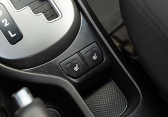 Подержанный автомобиль Kia Rio Sedan 2013 года (15 фото)