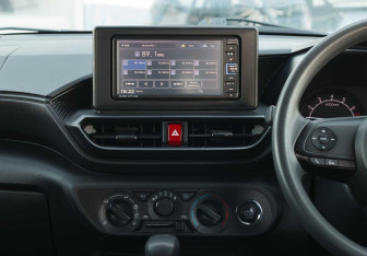 Подержанный автомобиль Daihatsu Rocky 2021 года (14 фото)