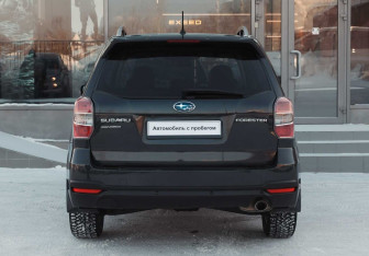 Подержанный автомобиль Subaru Forester Suv 2013 года (6 фото)