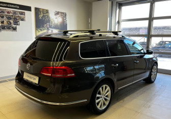 Подержанный автомобиль Volkswagen Passat Wagon 2013 года (5 фото)