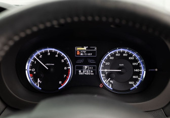 Подержанный автомобиль Subaru Levorg 2019 года (13 фото)