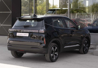 Подержанный автомобиль Chery Tiggo 4 2025 года (5 фото)