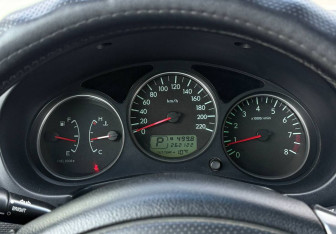 Подержанный автомобиль Subaru Forester Suv 2006 года (12 фото)