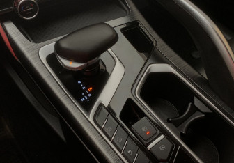 Подержанный автомобиль Geely Tugella 2021 года (9 фото)