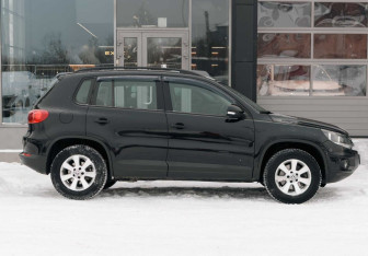 Подержанный автомобиль Volkswagen Tiguan 2012 года (4 фото)