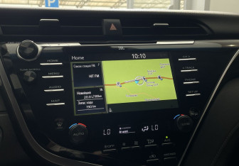 Подержанный автомобиль Toyota Camry Sedan 2018 года (14 фото)