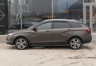 Подержанный автомобиль LADA (ВАЗ) Vesta Wagon 2022 года (8 фото)