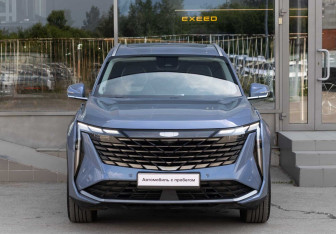 Подержанный автомобиль Geely Atlas 2024 года (2 фото)