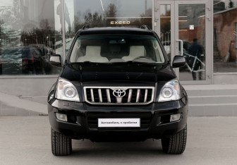 Подержанный автомобиль Toyota Land Cruiser Prado 2008 года (2 фото)
