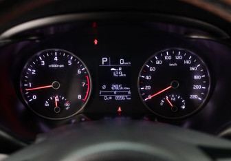 Подержанный автомобиль Kia Rio Sedan 2019 года (13 фото)