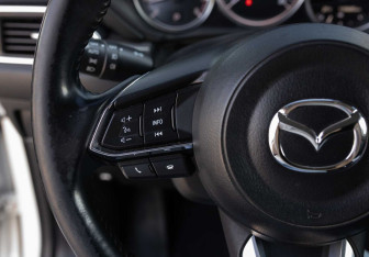 Подержанный автомобиль Mazda CX-5 2019 года (12 фото)