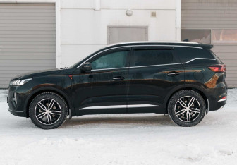 Подержанный автомобиль Chery Tiggo 7 Pro Max 2023 года (8 фото)