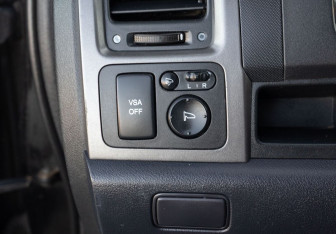 Подержанный автомобиль Honda CR-V 2007 года (19 фото)