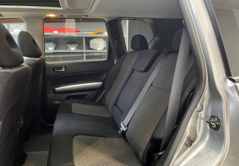 Подержанный автомобиль Nissan X-Trail 2010 года (15 фото)