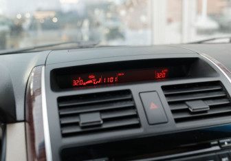 Подержанный автомобиль Mazda CX-9 2008 года (13 фото)