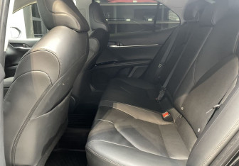 Подержанный автомобиль Toyota Camry Sedan 2019 года (11 фото)