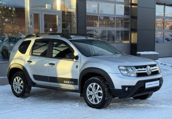 Подержанный автомобиль Renault Duster 2018 года (3 фото)