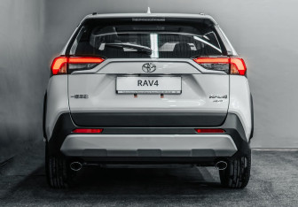 Новый Toyota RAV4 2025 (7 фото)
