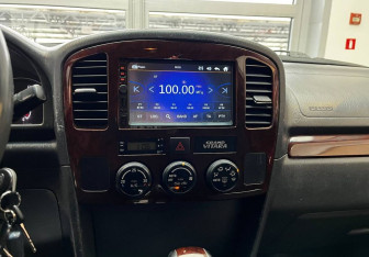 Подержанный автомобиль Suzuki Grand Vitara 2004 года (12 фото)