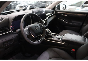Новый Toyota Highlander 2026 (11 фото)