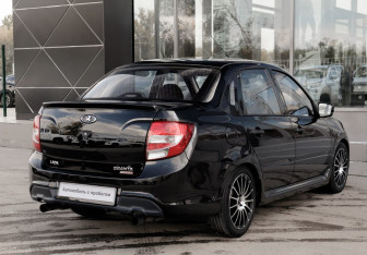 Подержанный автомобиль LADA (ВАЗ) Granta Sedan 2014 года (5 фото)