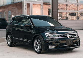 Подержанный автомобиль Volkswagen Tiguan 2017 года (3 фото)