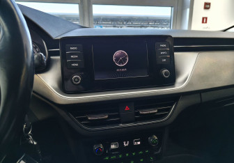 Подержанный автомобиль Skoda Rapid Liftback 2020 года (14 фото)