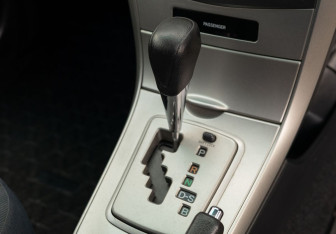 Подержанный автомобиль Toyota Corolla Wagon 2007 года (15 фото)