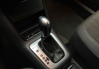 Подержанный автомобиль Volkswagen Tiguan 2013 года (12 фото)