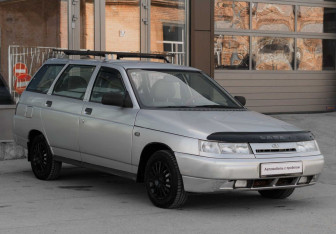 Подержанный автомобиль LADA (ВАЗ) 2111 2003 года (3 фото)
