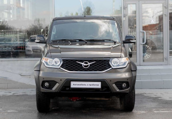 Подержанный автомобиль УАЗ Patriot 2019 года (2 фото)