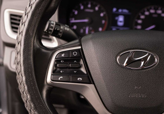 Подержанный автомобиль Hyundai Solaris Sedan 2017 года (12 фото)