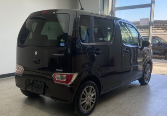 Подержанный автомобиль Suzuki Wagon R+ 2018 года (5 фото)