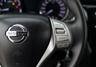 Подержанный автомобиль Nissan X-Trail 2016 года (12 фото)