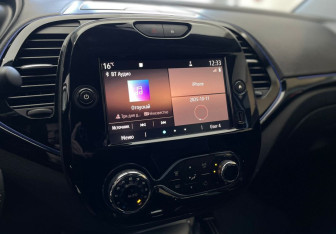 Подержанный автомобиль Renault Kaptur 2020 года (13 фото)