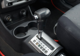 Подержанный автомобиль Hyundai Getz 2005 года (15 фото)