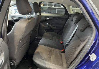 Подержанный автомобиль Ford Focus Sedan 2018 года (14 фото)