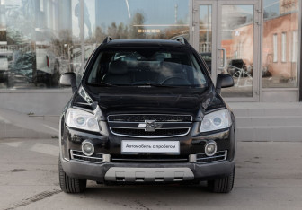 Подержанный автомобиль Chevrolet Captiva 2008 года (2 фото)