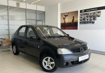 Подержанный автомобиль Renault Logan Sedan 2006 года (3 фото)