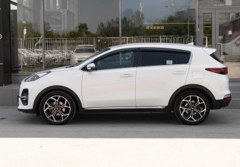 Подержанный автомобиль Kia Sportage 2020 года (8 фото)