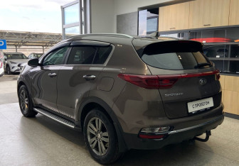 Подержанный автомобиль Kia Sportage 2019 года (5 фото)