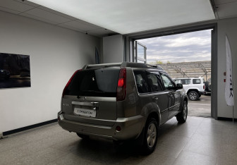 Подержанный автомобиль Nissan X-Trail 2007 года (4 фото)