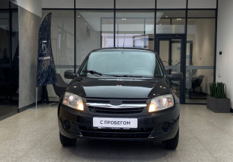 Подержанный автомобиль LADA (ВАЗ) Granta Sedan 2012 года (3 фото)