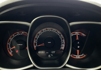 Подержанный автомобиль LADA (ВАЗ) Vesta Wagon 2019 года (12 фото)