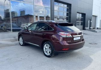 Подержанный автомобиль Lexus RX 2012 года (7 фото)