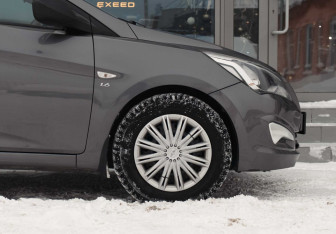 Подержанный автомобиль Hyundai Solaris Sedan 2014 года (9 фото)