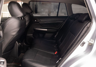 Подержанный автомобиль Subaru Levorg 2014 года (19 фото)